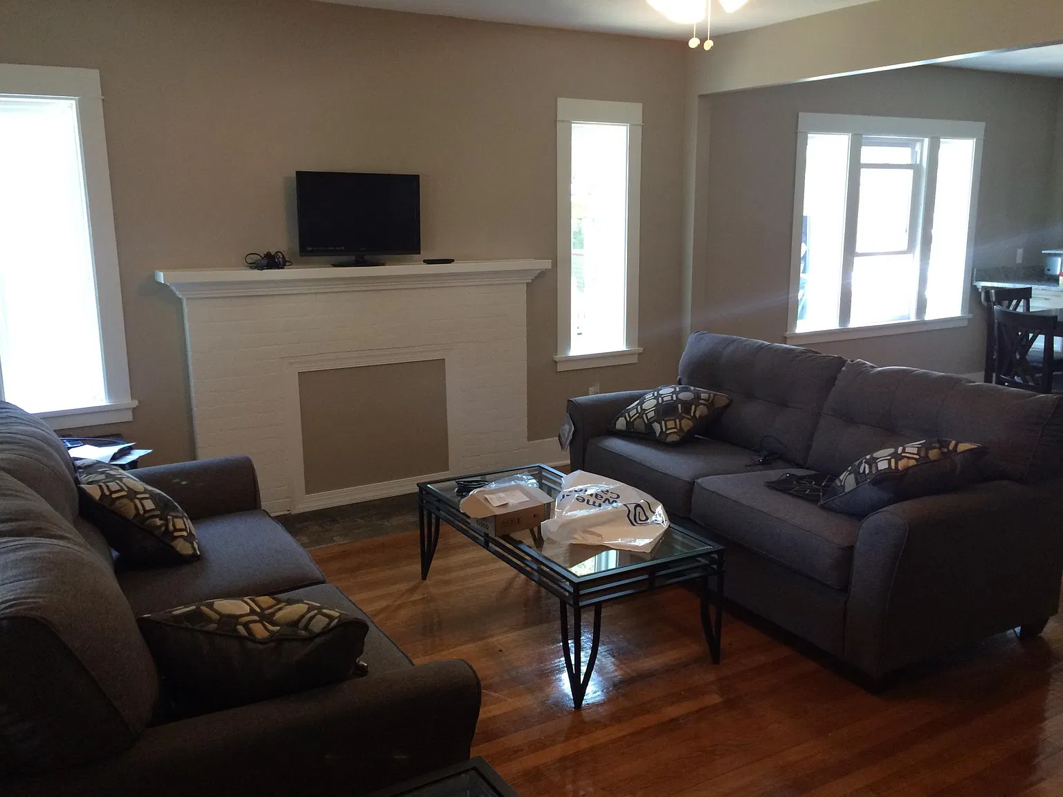 763 S Aurora St — Photo 1