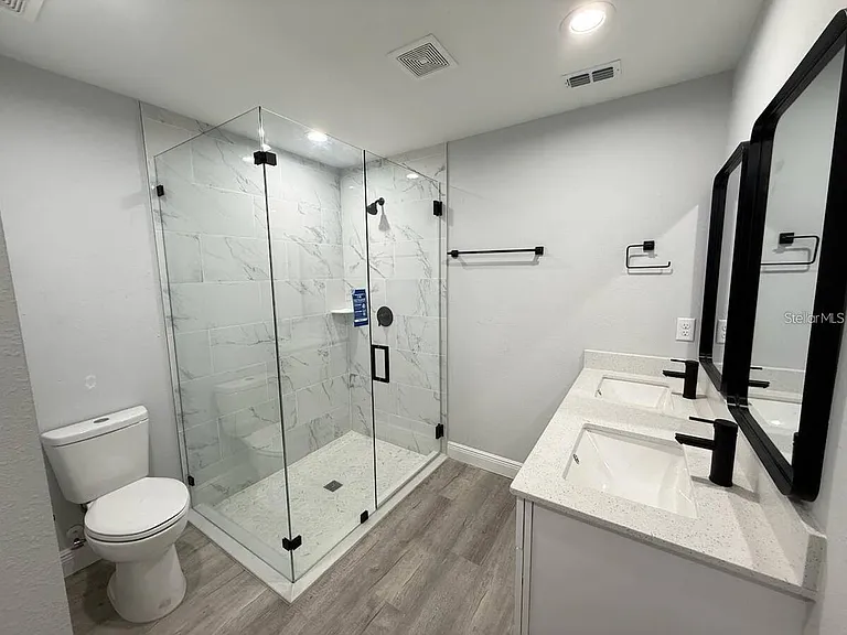 608 Cougar Blvd — Photo 5