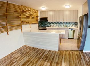 1687 Pensacola St APT 806, Honolulu, HI 96822