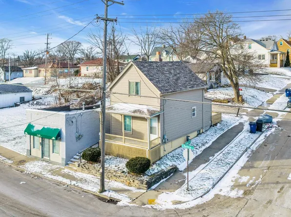 1130 South Memorial DRIVE, Racine, WI 53403