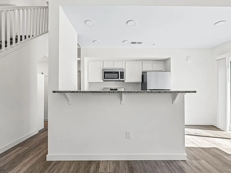 Midway Townhomes — Photo 56