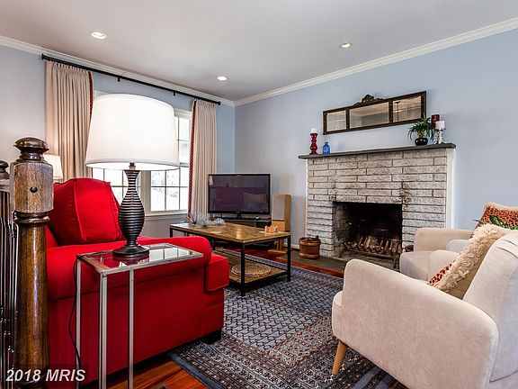 4th image of 3113 Groveton St