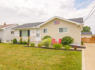 6123 Hardin Dr, Brookpark, OH 44142