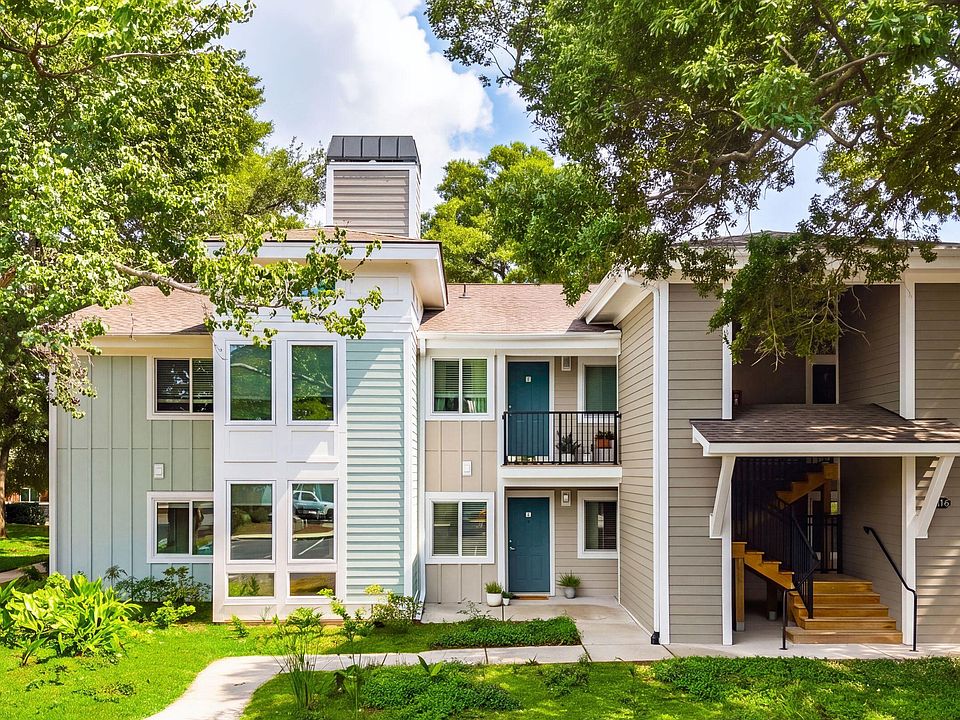 1st image of 276 Alexandra Dr Unit 1