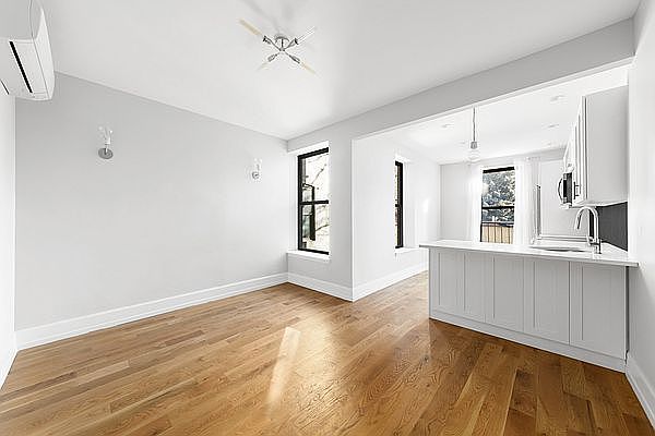 1st image of 790 Saint Johns Pl APT 3A