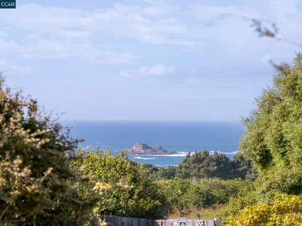 44900 Ukiah St, Mendocino, CA 95460