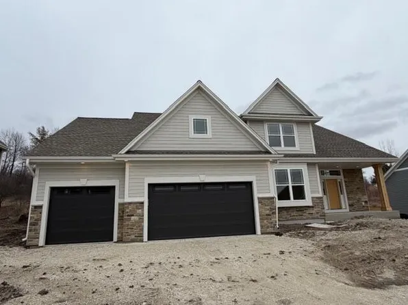 1344 Mohican TRAIL, Waukesha, WI 53189