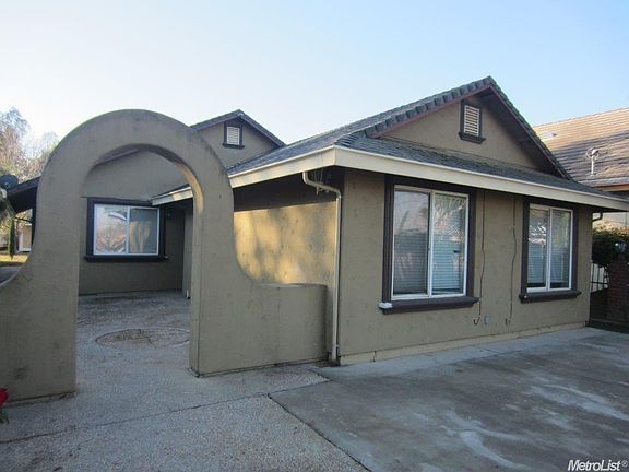 2nd image of 1440 Bell Ave