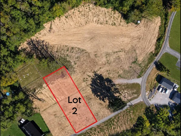 1 Lykins Crk, Pikeville, KY 41501