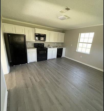 4th image of 107 Forest Dr