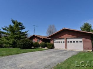 7676 N Adrian Hwy, Tecumseh, MI 49286