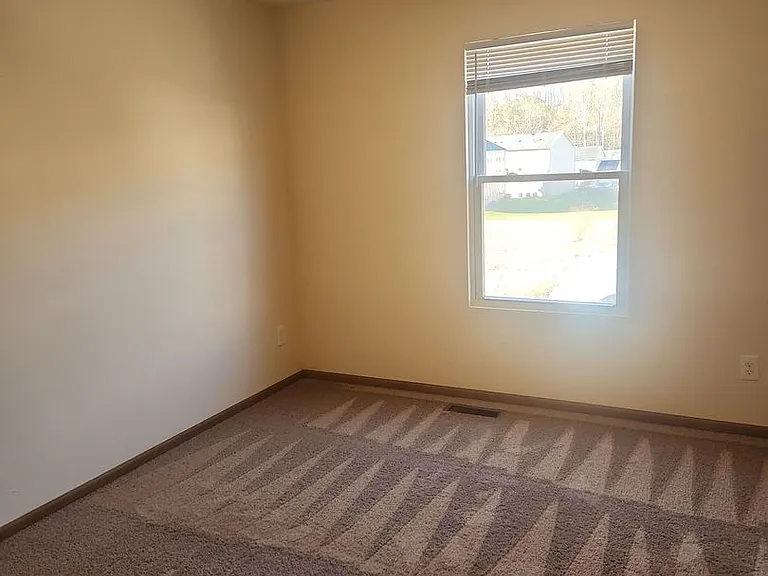 Hidden Brook Apartments — Photo 24
