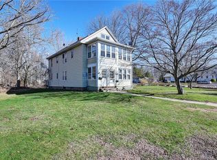 48 Old West High St, East Hampton, CT 06424