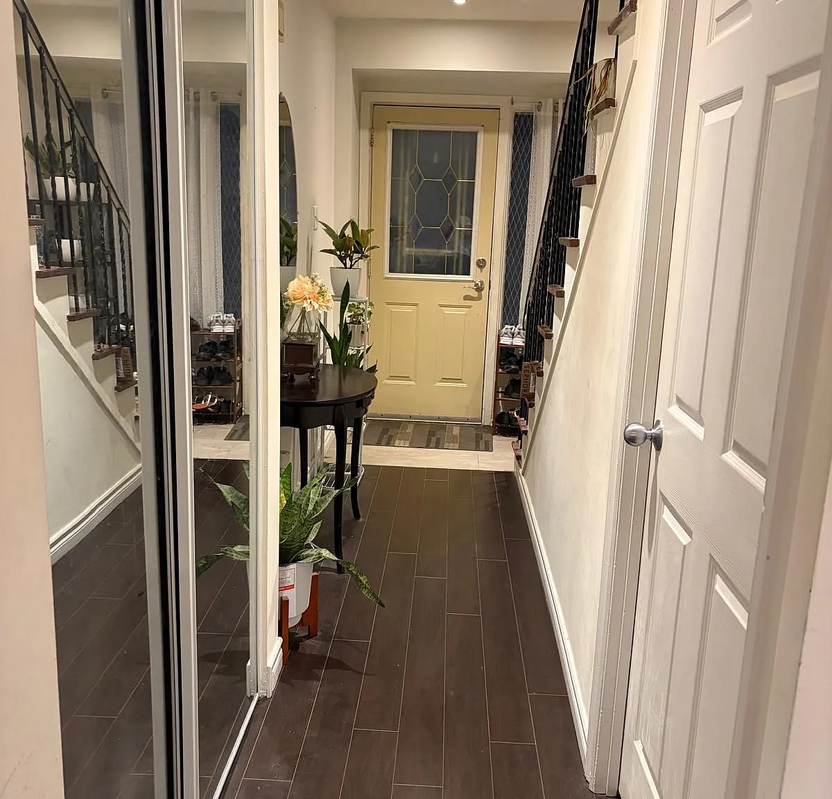 3 bed, $3,200 — Photo 1