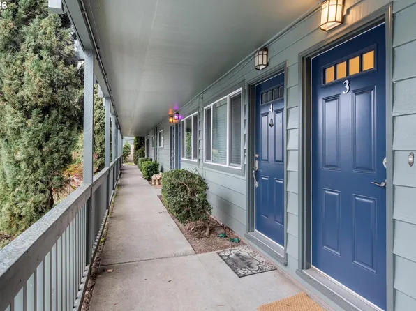 1025 SW Bertha Blvd APT 3, Portland, OR 97219