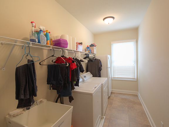 5th image of 105 Kolbe St