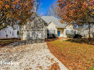 3665 Oak Chase Dr, High Point, NC 27265