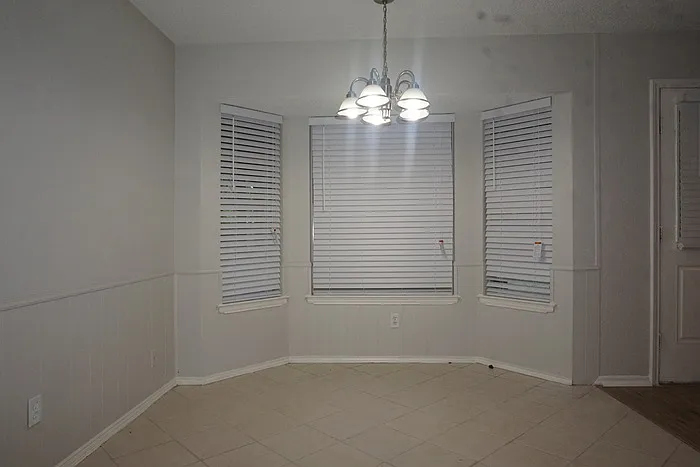 4704 Aspen Way — Photo 4