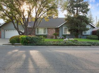 1937 S Teddy St, Visalia, CA 93277