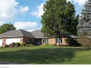 8071 Dover Zoar Rd NE, Dover, OH 44622