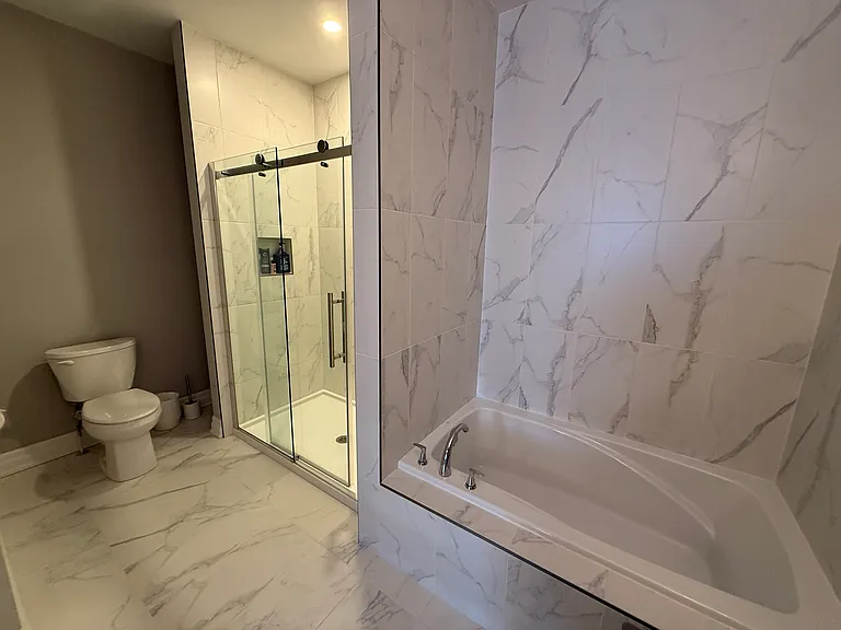 9861 Glendon Dr #117 — Photo 12
