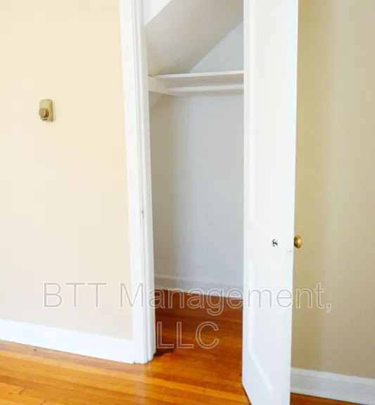 812 Greenwood Cir #4 — Photo 16