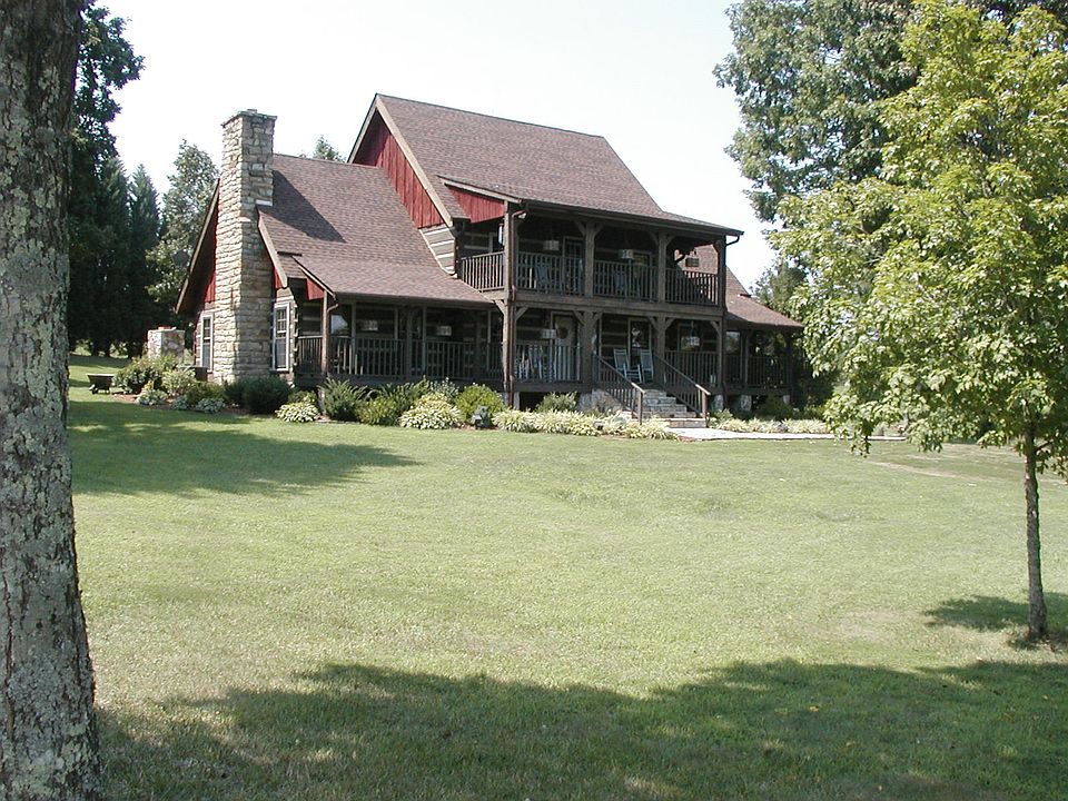 LOG HOME on 10.42ac Professionally Landscaped Lawn with Pond