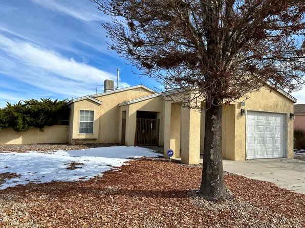 2281 High Desert Cir NE, Rio Rancho, NM 87144