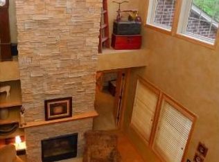 1616 Hunter Hill Rd, Hudson, WI 54016