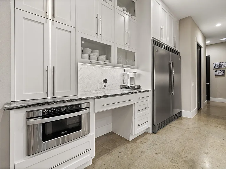 3801 Peak Lookout Dr — Photo 13
