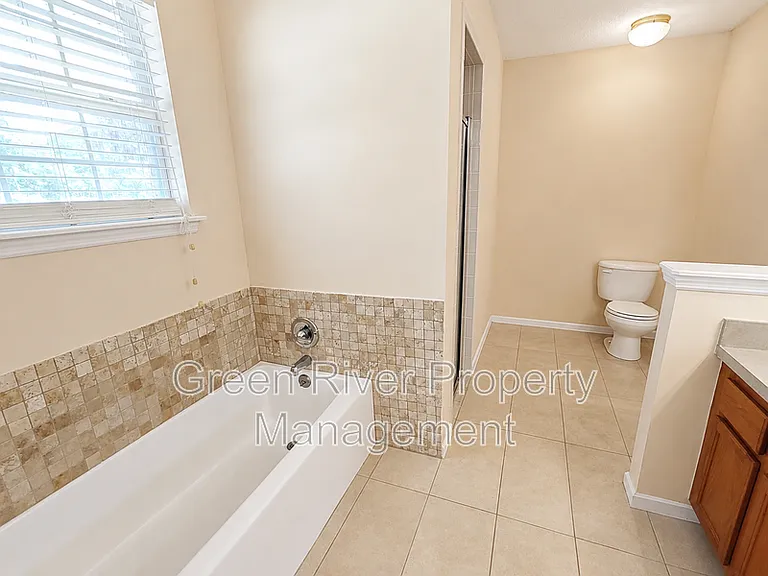 4371 Johns Cemetery Rd — Photo 19