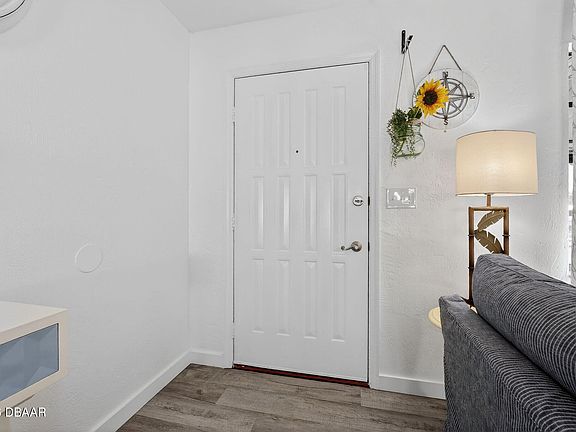 3rd image of 2001 Kenilworth Ave
