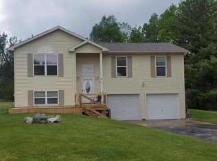 6766 Westgate Dr, Laingsburg, MI 48848