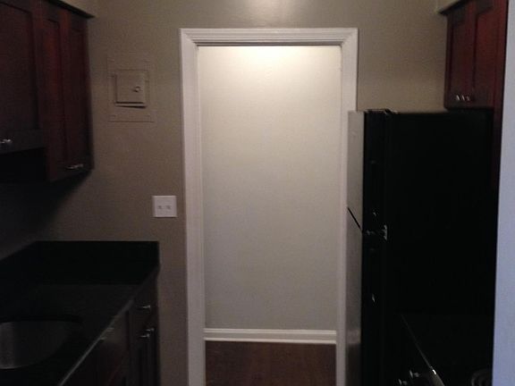 4th image of 2880 S Moreland Blvd APT 209