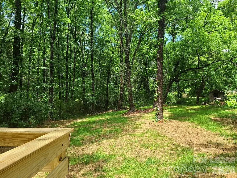 1502 Duncan Dr — Photo 9