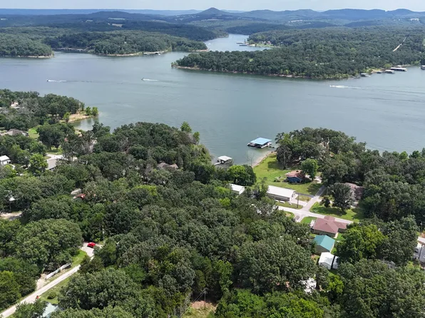 000 Deer Run Street, Shell Knob, MO 65747