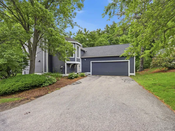 12 Charles Chase Way, Manchester, NH 03104