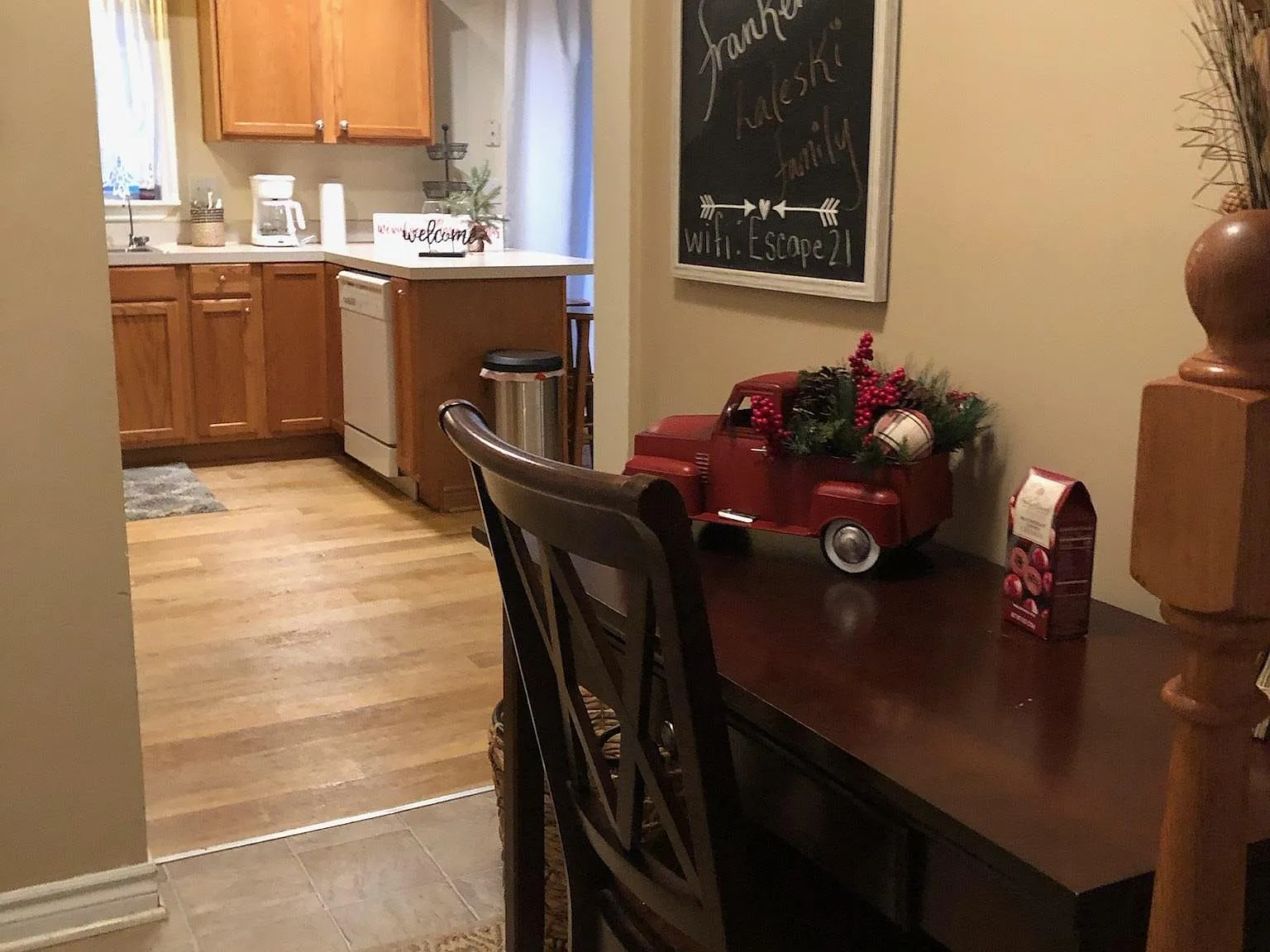 4 bed, 1600 sqft, $2,400 — Photo 3