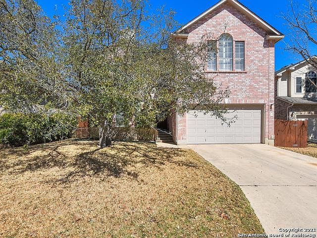 1st image of 215 Willowbluff Dr