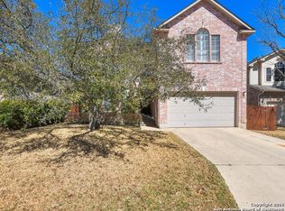 215 Willowbluff Dr, San Antonio, TX 78216