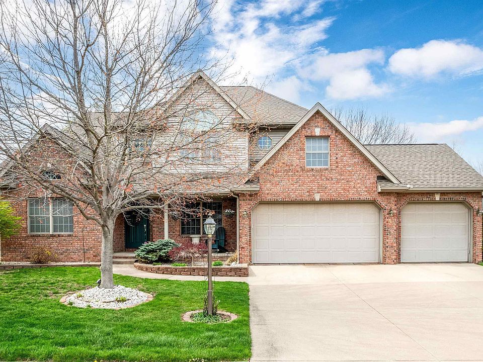1st image of 309 W Copperfield Dr