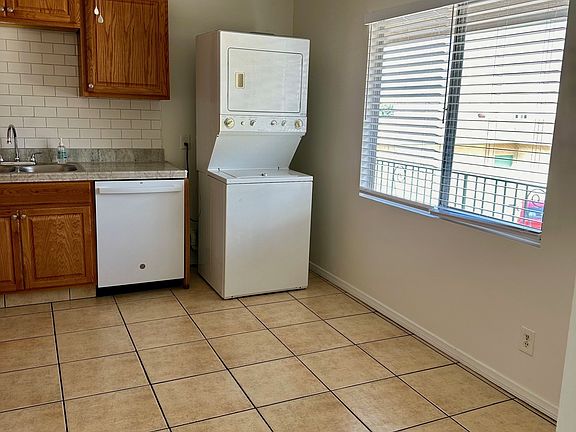 stackable washer and dryer