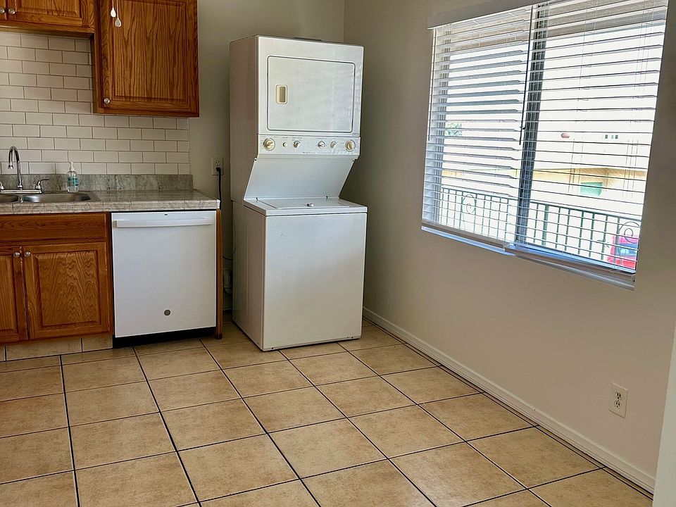 stackable washer and dryer