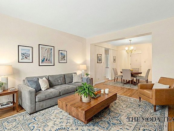 2nd image of 3210 Arlington Ave APT 3D