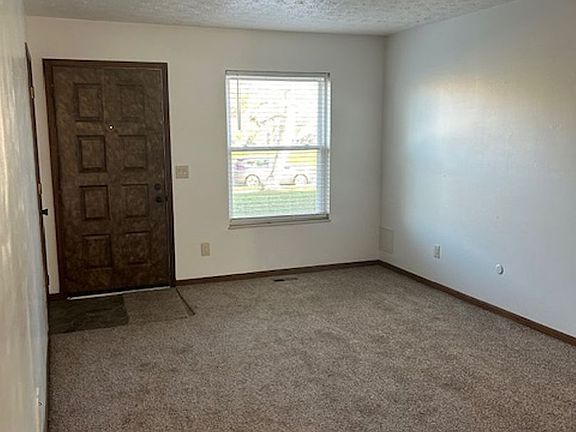 4th image of 9864 Mandel Dr #9864