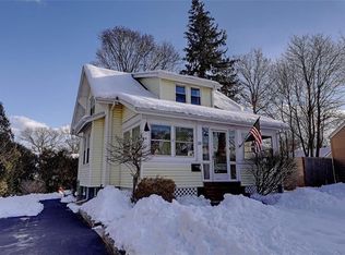 68 Canonchet Ave, Warwick, RI 02888