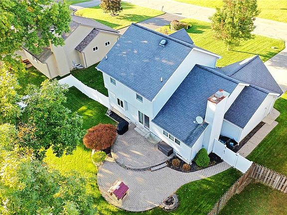 5th image of 6465 Ridgeview Ave