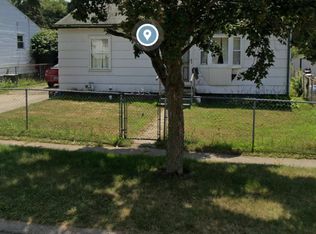 2902 Plainfield Ave, Flint, MI 48506