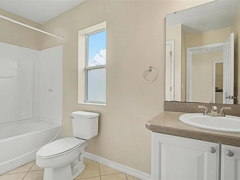 599 Lake Eagle Ln — Photo 17