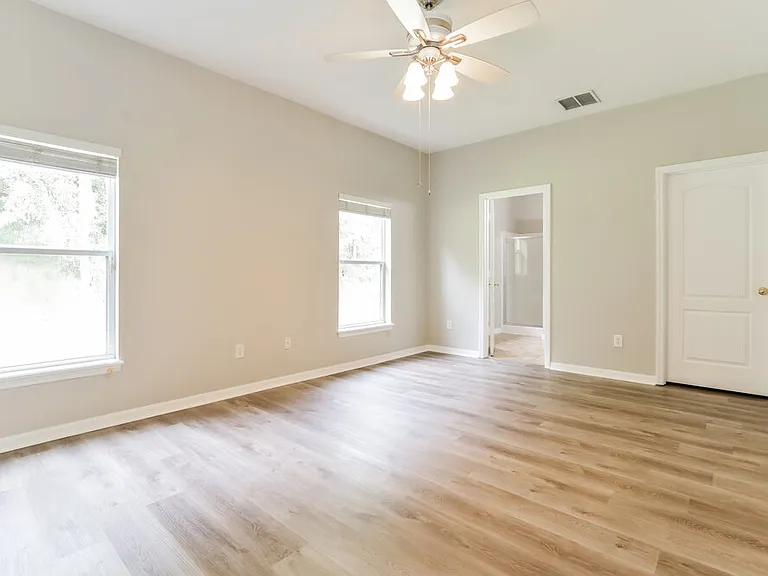 416 Marathon Ln — Photo 11